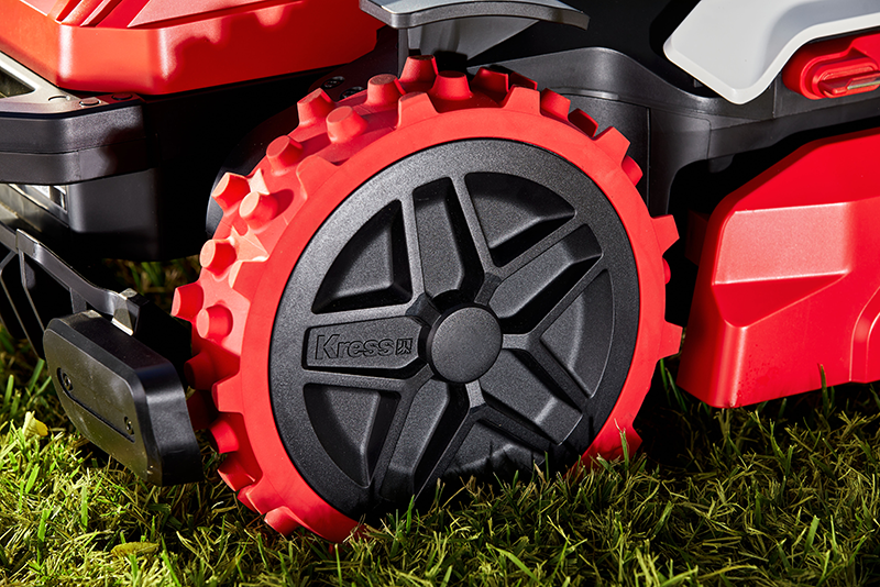 Positec_KR174_KressRoboticLawnmower_3289
