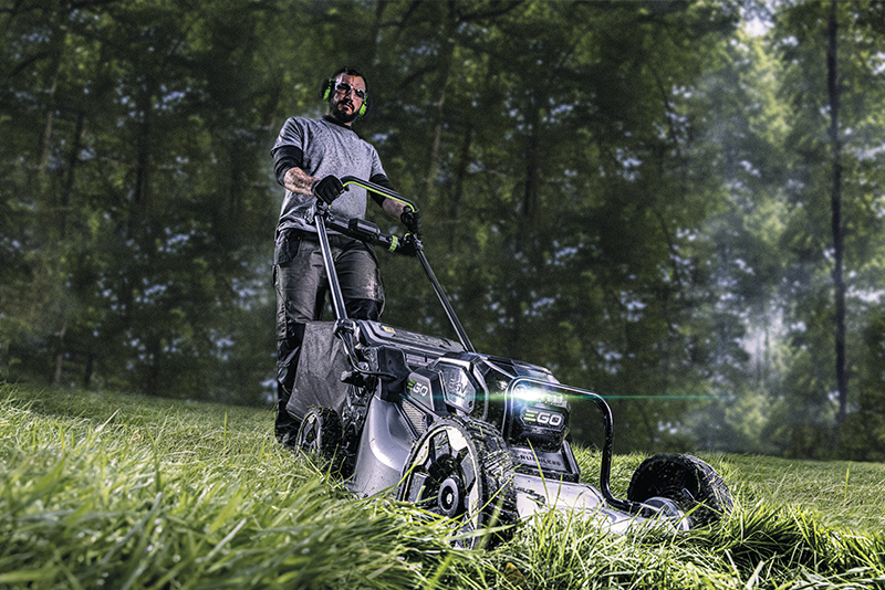 SPD_LMX5300E-SP_EGOEU_Mowers_Lifestyle